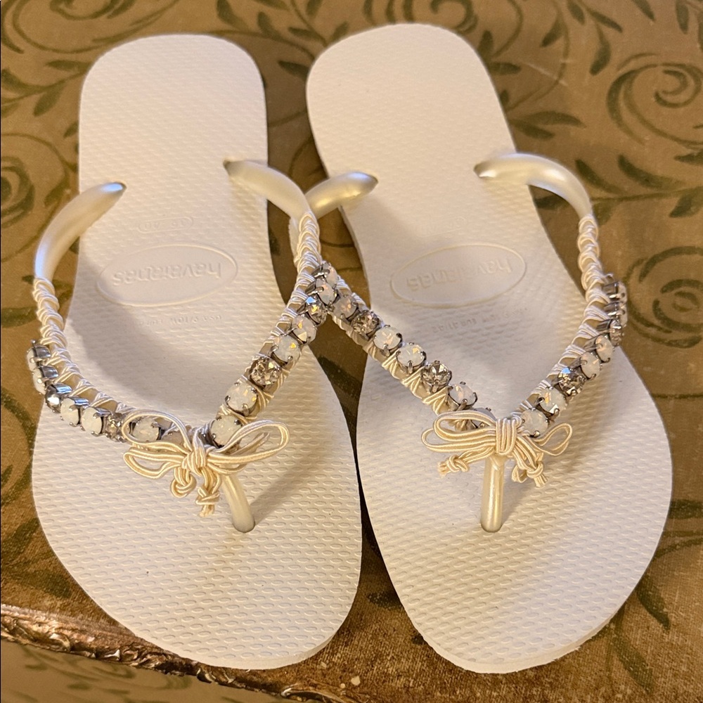 Havaianas Women's Cream Embellished Sandals